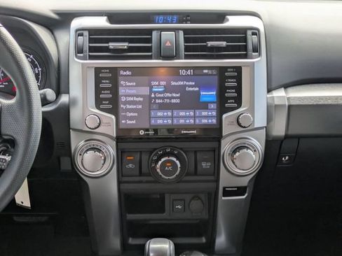 Used 2021 Toyota 4Runner SR5 AWD/4WD image 19