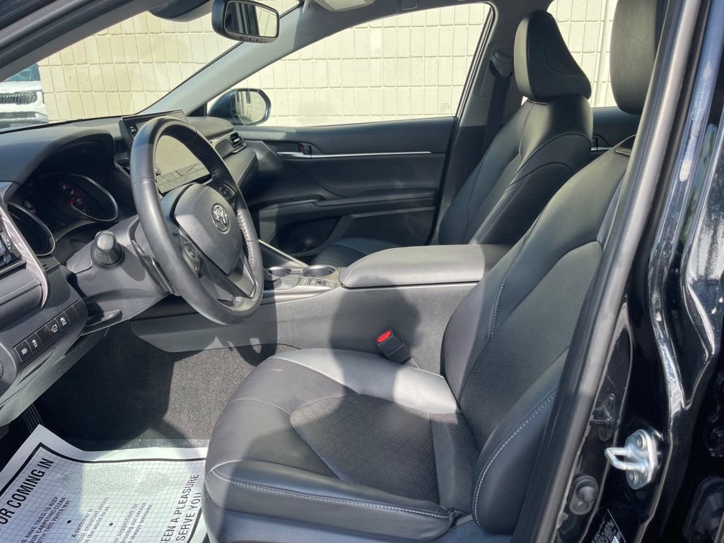 Used 2024 Toyota Camry XSE FWD image 9