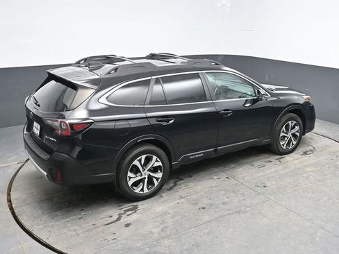 Used 2021 Subaru Outback Limited image 22