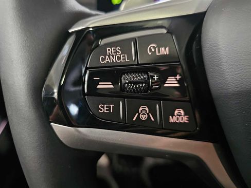 Used 2025 BMW 330i xDrive Sedan w/ M Sport Package image 20