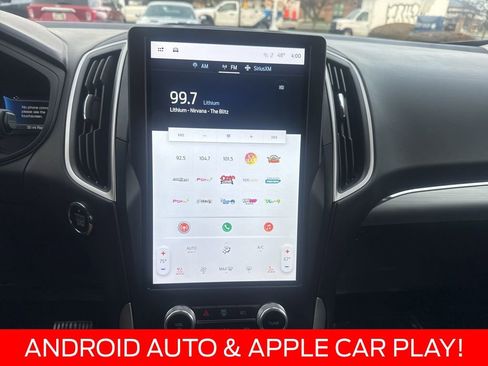 Certified 2022 Ford Edge SEL w/ Convenience Package image 3