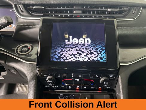 Used 2023 Jeep Grand Cherokee L Laredo w/ Luxury Tech Group I image 16