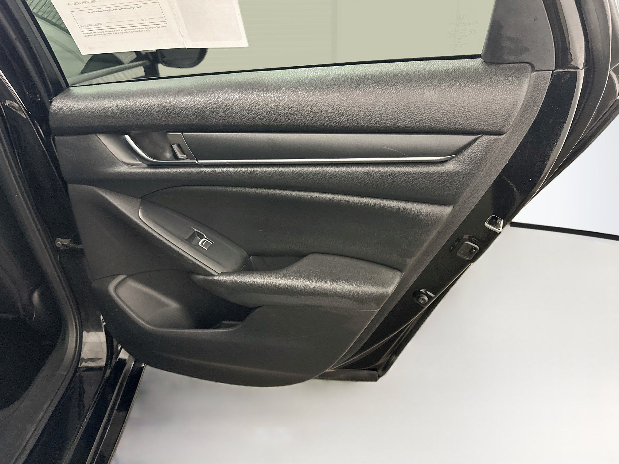 Used 2020 Honda Accord Sport image 31