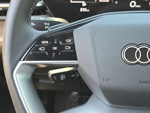 Certified 2025 Audi Q5 Premium Plus w/ Premium Plus AWD/4WD image 20