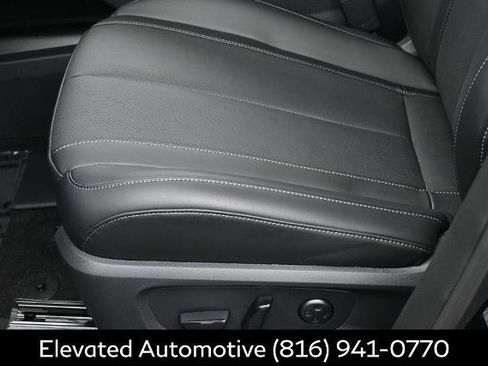Certified 2026 INFINITI QX60 Luxe w/ Cargo Package AWD/4WD image 15