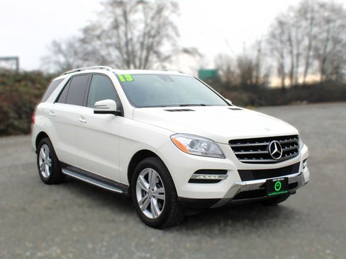 Used 2013 Mercedes-Benz ML 350 4MATIC image 1