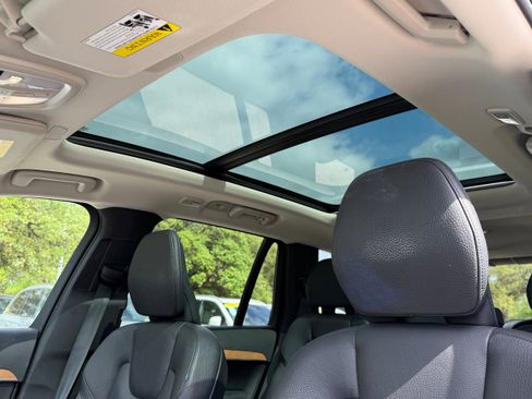 Certified 2024 Volvo XC90 T8 Plus w/ Protection Package Premier AWD/4WD image 25