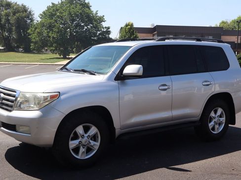 Used 2008 Toyota Land Cruiser AWD/4WD image 10