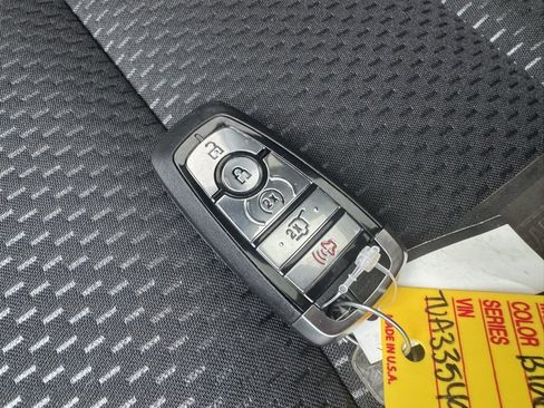 New 2026 Ford Escape ST-Line Select w/ Tech Pack #2 image 40