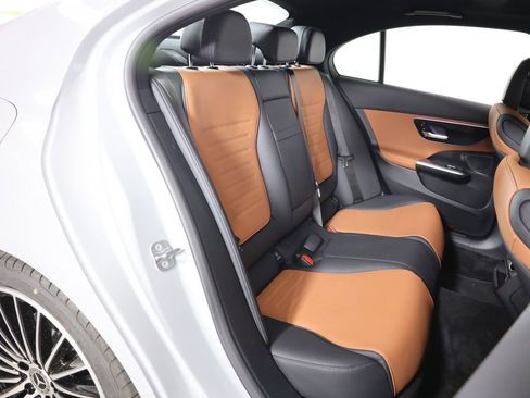 Certified 2026 Mercedes-Benz C 300 4MATIC Sedan image 41