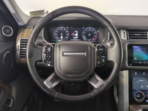 Used 2019 Land Rover Range Rover Supercharged image 13