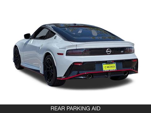 Certified 2024 Nissan Z NISMO w/ Floor Mat Package RWD image 7