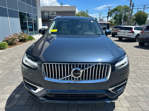 Used 2025 Volvo XC90 B6 Plus w/ Protection Package Premier AWD/4WD image 3