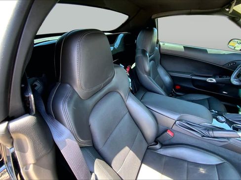 Used 2013 Chevrolet Corvette Grand Sport w/ 3LT Preferred Equipment Group RWD image 19