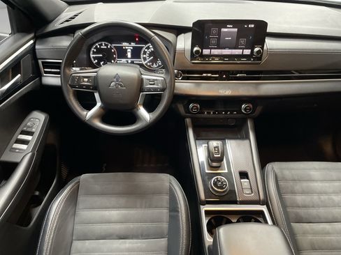 Used 2022 Mitsubishi Outlander SEL Black Edition image 30