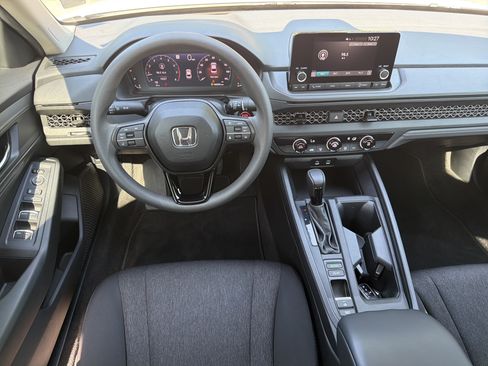 Used 2023 Honda Accord LX image 22