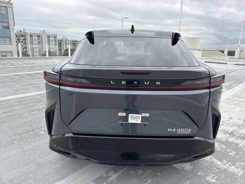 Certified 2023 Lexus RZ 450e Premium w/ Accessory Package (Z1) image 24