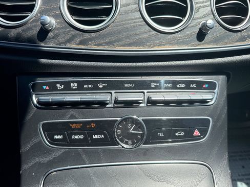 Used 2018 Mercedes-Benz E 300 w/ Premium 1 Package image 17