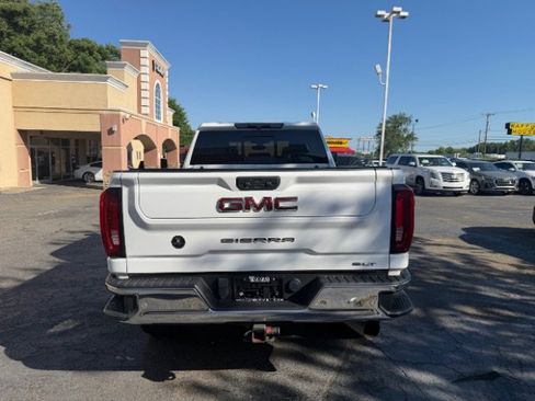 Used 2021 GMC Sierra 2500 SLT w/ SLT Premium Package AWD/4WD image 4