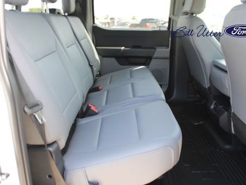 New 2026 Ford F250 XL w/ FX4 Off-Road Package AWD/4WD image 8
