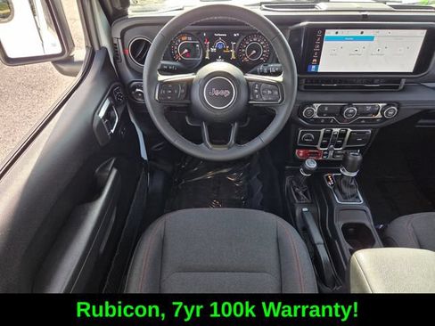 Used 2026 Jeep Wrangler Unlimited Rubicon AWD/4WD image 15