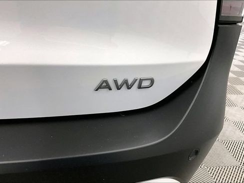 New 2026 Nissan Kicks SV w/ Cold Weather Package AWD/4WD image 22