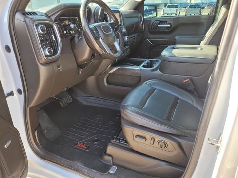 Used 2021 GMC Sierra 1500 Denali w/ Driver Alert Package II AWD/4WD image 2