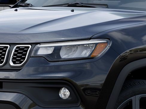 New 2026 Jeep Compass Latitude AWD/4WD image 6