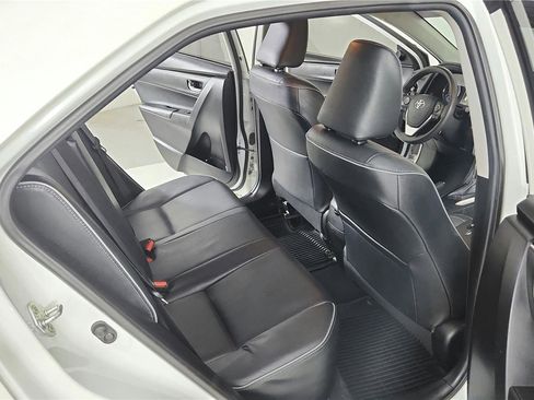 Used 2017 Toyota Corolla XLE FWD image 18