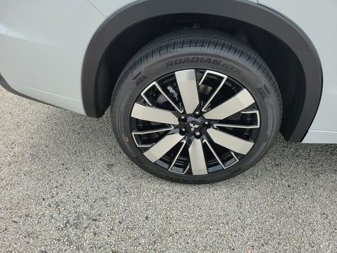 New 2026 Mitsubishi Outlander SEL AWD/4WD image 7