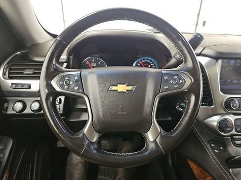 Used 2020 Chevrolet Tahoe Premier AWD/4WD image 18