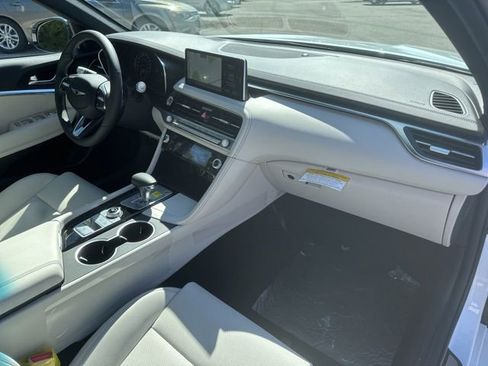 New 2025 Genesis G70 2.5T image 36