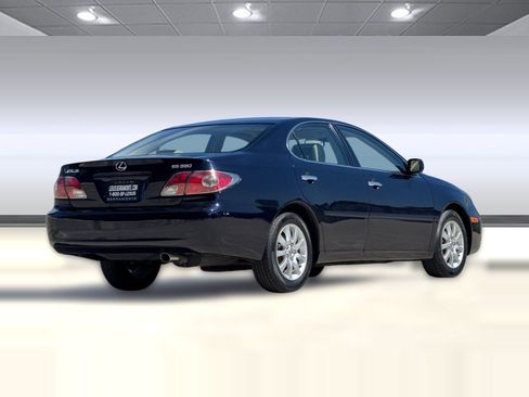 Used 2004 Lexus ES 330 FWD image 8