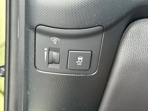 Used 2013 Kia Soul FWD image 25