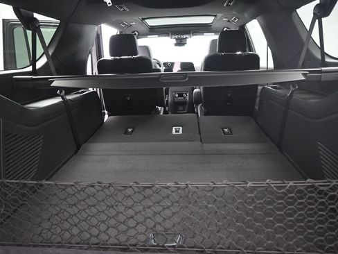 New 2026 Chevrolet Suburban High Country w/ LPO, Get Active Package RWD image 31