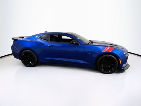 Used 2017 Chevrolet Camaro SS image 4
