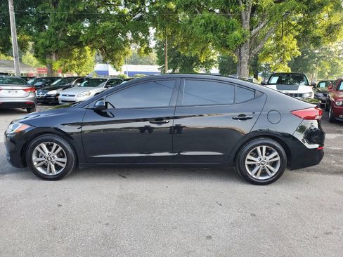 Used 2018 Hyundai Elantra SEL FWD image 4