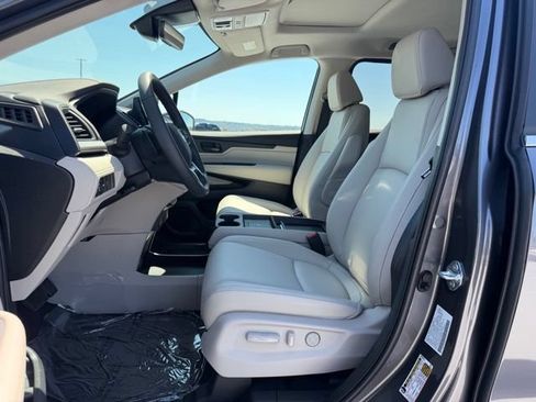 Used 2026 Honda Odyssey EX-L image 10