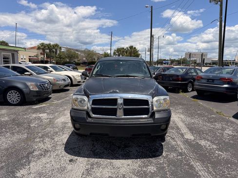 Used 2007 Dodge Dakota SLT RWD image 1