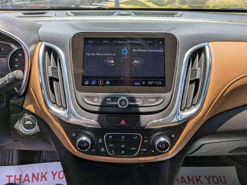 Used 2020 Chevrolet Equinox Premier FWD image 27