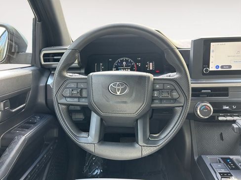 Used 2025 Toyota Tacoma SR5 AWD/4WD image 13