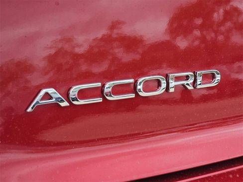 New 2025 Honda Accord SE image 11