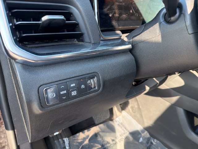 Used 2025 GMC Terrain Elevation AWD/4WD image 10