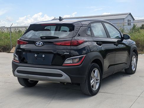 Used 2023 Hyundai Kona SE w/ Cargo Package image 3