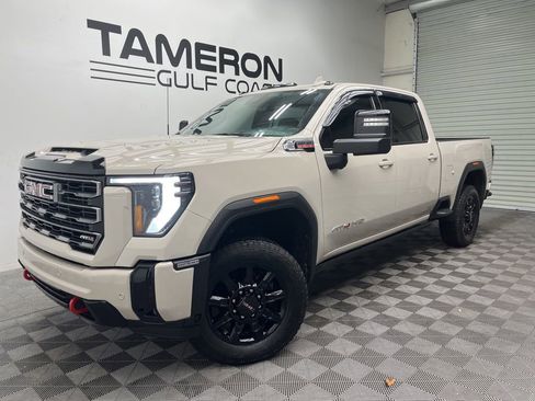 Used 2026 GMC Sierra 2500 AT4 w/ AT4 Premium Plus Package AWD/4WD image 1