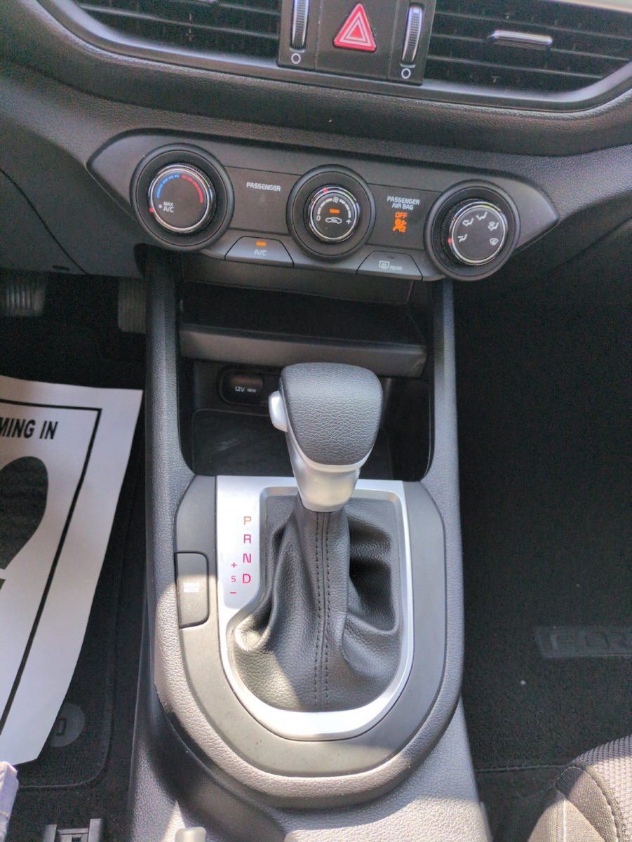 Certified 2024 Kia Forte LXS FWD image 23