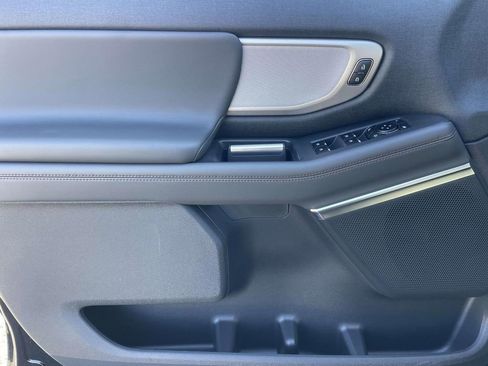 Used 2025 Ford Expedition Max Active image 17