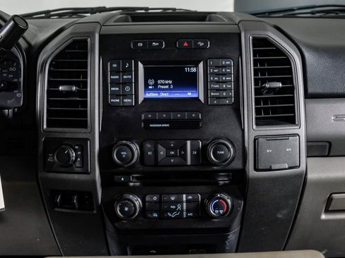 Used 2017 Ford F250 XL w/ Power Equipment Group image 24