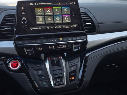 New 2026 Honda Odyssey Touring image 23