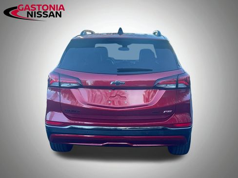 Used 2023 Chevrolet Equinox RS w/ RS Leather Package image 7